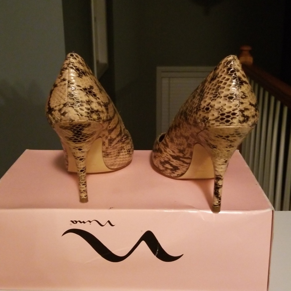 Shoes - Picture 3 of 3